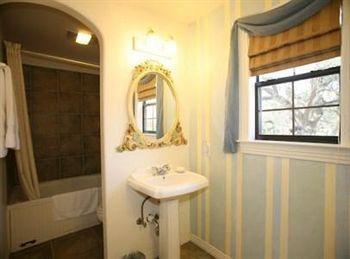 Creekhaven Inn & Spa Wimberley Εξωτερικό φωτογραφία